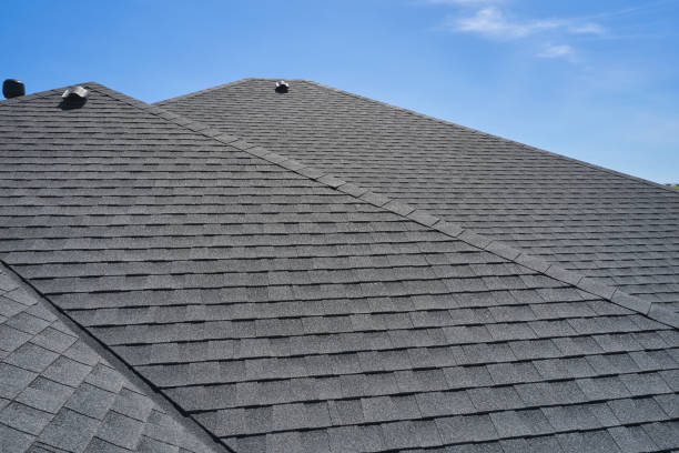 Best Roof Moss and Algae Removal  in Strasburg, OH